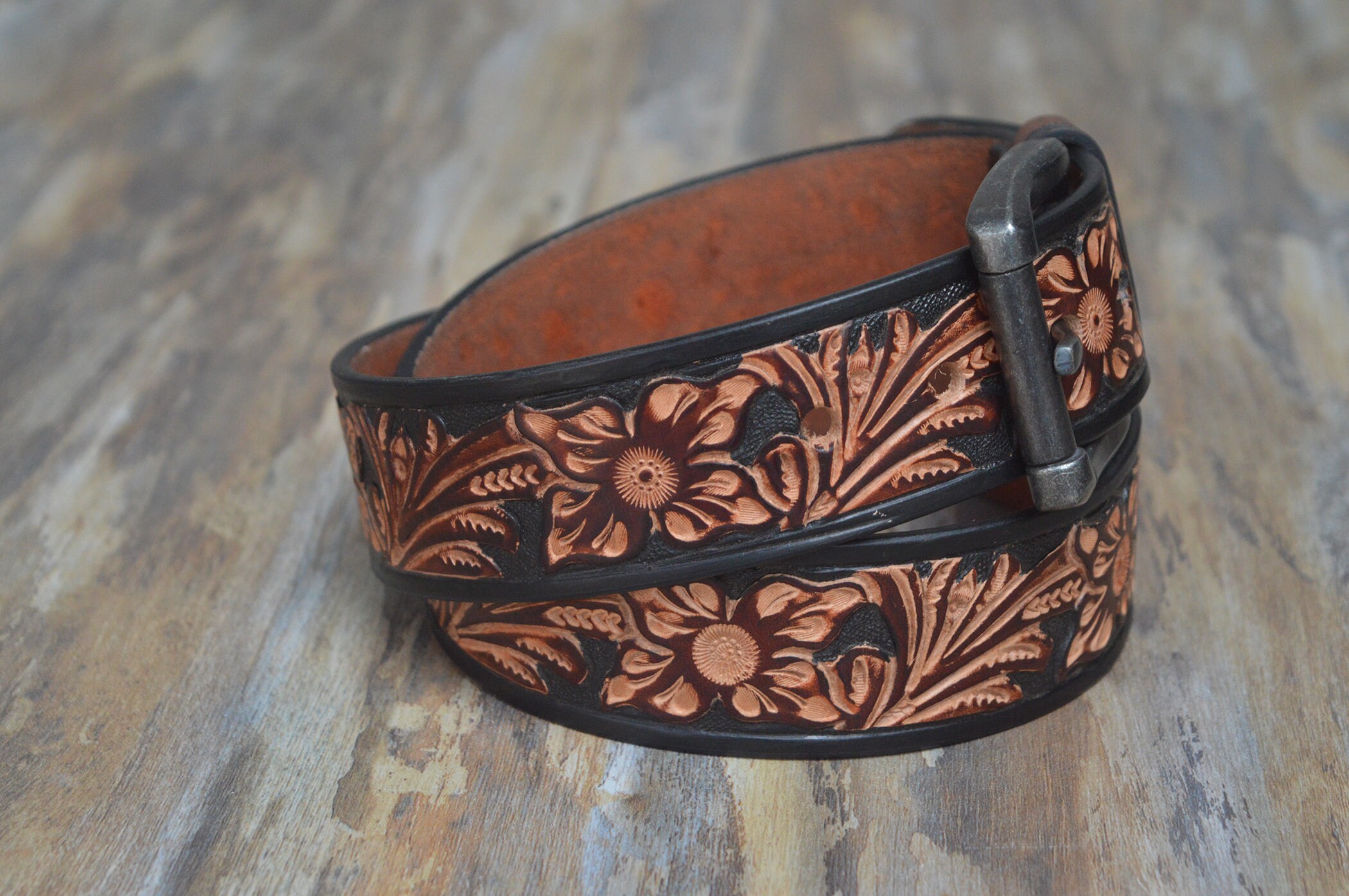 Hand-tooled leather belt hand-carved belt Sheridan belt | Etsy