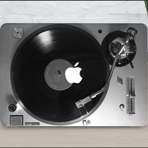 Record Player Macbook Air 13, Case Macbook Pro 13, Case Music Macbook Pro 16 2023, Case Macbook Pro 14, Case Macbook Pro 15. CW0297