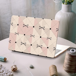 Aesthetic MacBook Case, MacBook Pro 14&quot;, Elegant Minimalist Bow Design, MacBook Air 13&quot;, Retro Vintage Practical Gift. DL0055