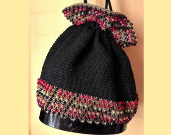 1940s cord beaded drawstring pouch