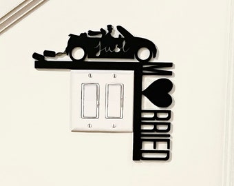 Just Married Door Corner Sign: Mr and Mrs Wedding Decor