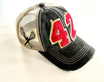 Lacrosse Mom Hat, Custom Team Baseball Cap with Number Patch & Lacrosse Sticks, Sports Mom Gift, Adjustable Trucker Hat for Lacrosse Fans