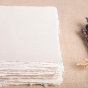 Papier artisanal extra fin | Papier de coton | Deckle Edge | Papier fait main| Couleur « BLANC » en 6 formats |papier coton |faitmain