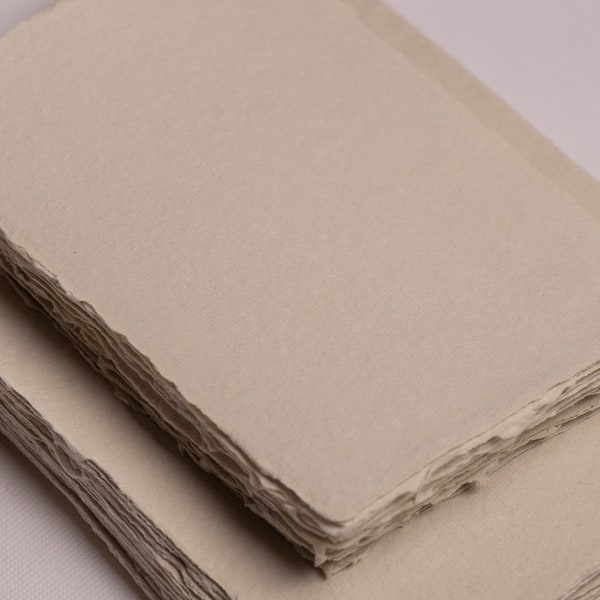 Extra fine handmade paper | Color “Fr. Green” in 6 sizes | Cotton Paper |Deckle Edge|Handmade handmade paper|cotton paper|faitmain