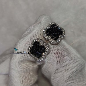 925 Silver Halo Stud Earrings / 2..00 Ctw Simulated Diamonds Earrings / Minimalist Halo Earrings / Classic Earrings / Bridesmaid Gift