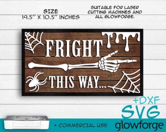 Halloween 2026, Spaventa da questa parte, Glowforge SVG, Decorazioni di Halloween, Appendi porta, File di taglio, Download immediato, Cartello con mano scheletrica