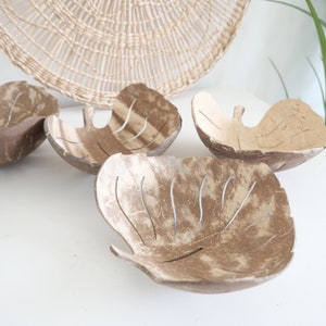 Coconut shell processed into a monstera leaf bowl, jewelery tray, natural, hand cut, Bali, boho, coastel, beach, decor, gift