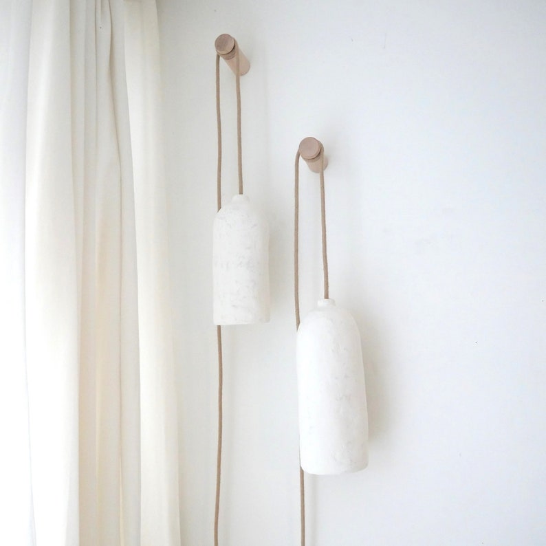 Talla M Estilo japonés, forma orgánica, lámpara de papel maché hecha a mano con fijación y soporte de pared, aspecto mediterráneo, minimalista, boho, imagen 1