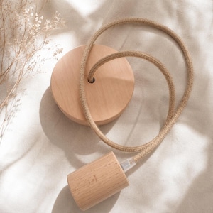 Lampenaufhängung aus Holz, natürliches Aussehen, E27 Wandleuchte, Boho, Skandinavisch, schlankes Design, Jutekabel