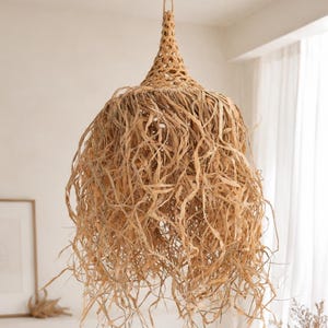 Rotan lampenkap met raffia, boho verlichting, Ibiza stijl, handgemaakt in Bali, Indonesië, tuin, veranda