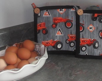 Handmade Allis Chalmers Tractor Potholder: Farmhouse Kitchen Decor