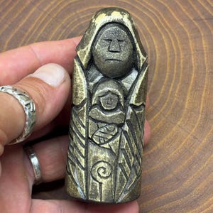 Hand carved Gaia mother earth figurine Wooden goddess statue Gift for mom Pagan altar decor Earth spirit sculpture Nature worship gift