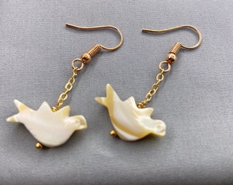 White Dove Bridal Earrings, Choice of Champagne Gold or Rose Gold, Delicate Pearl Bird Earrings, Mother Of Pearl Earrings