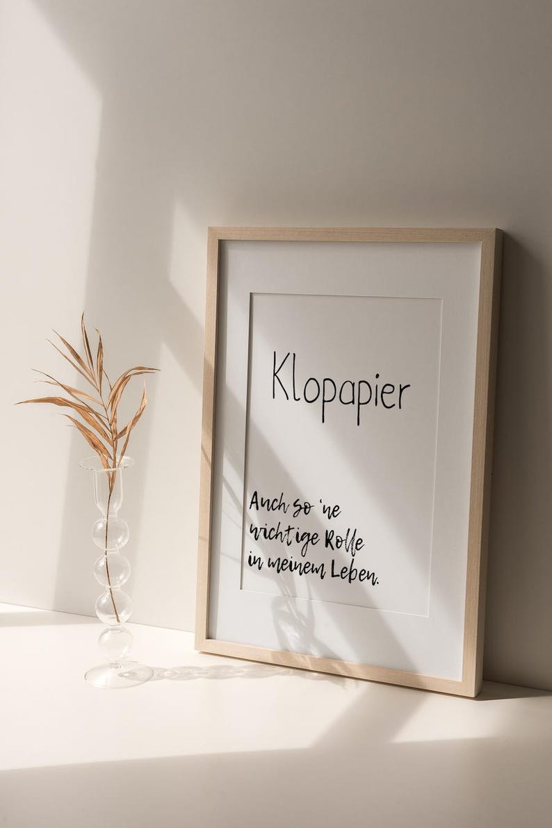 Póster divertido de papel higiénico | Decoración de baño con frase | Regalo para el baño de invitados o apartamento compartido | Arte mural A5 A4 A3 imagen 5