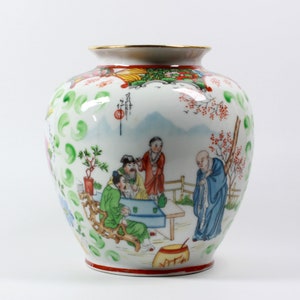 Round elegant Chinese vase Flowers pottery jar Ceramic marks art nouveau Asian vase Chinoiserie antique urn Oriental porcelain colorful vase