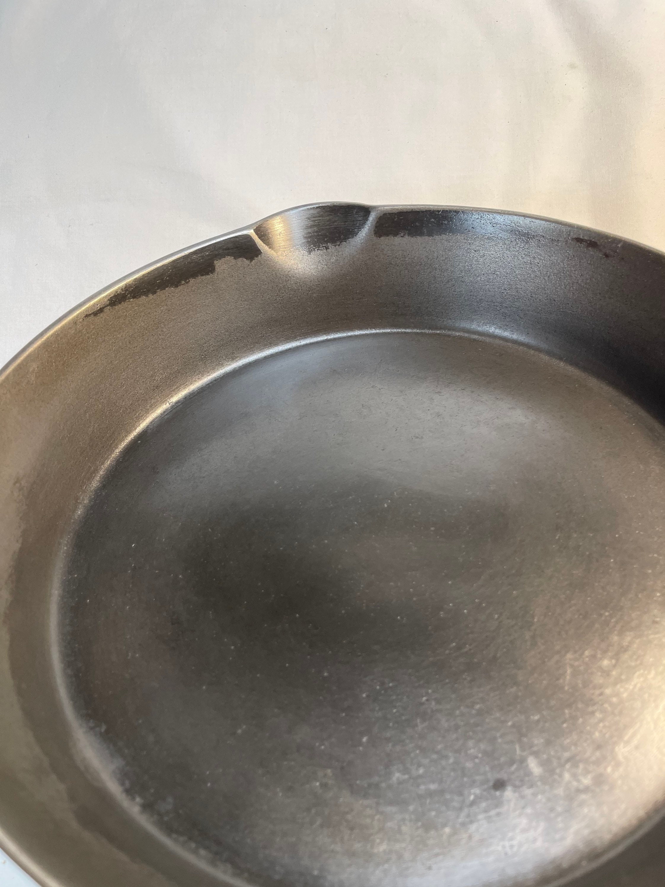 Marion Cast Iron Skillet 8 Lower Arc Logo Etsy