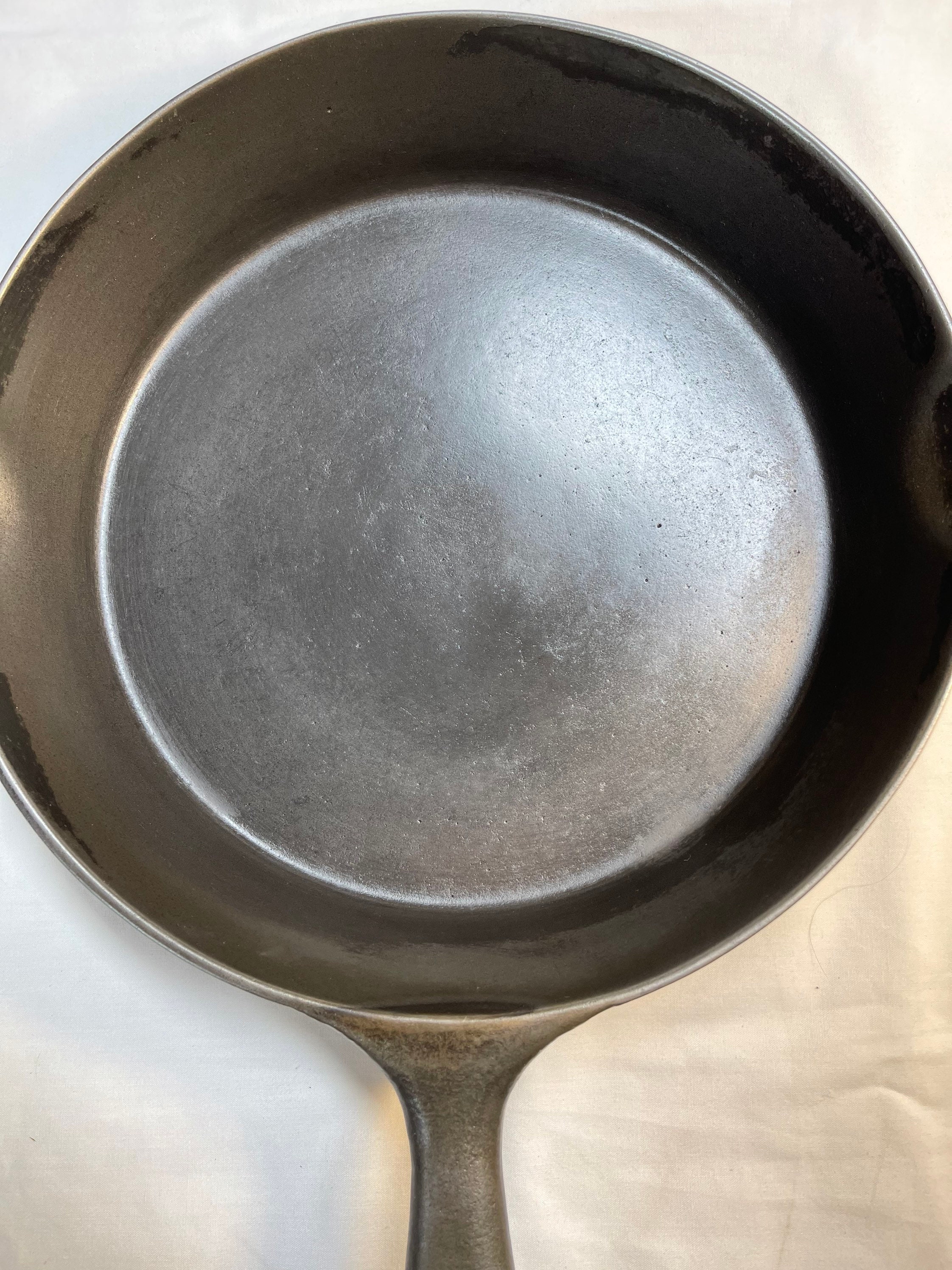 Marion Cast Iron Skillet 8 Lower Arc Logo Etsy