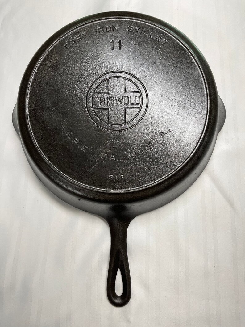 Griswold 11 Cast Iron Skillet Large Block Logo model 717 Etsy