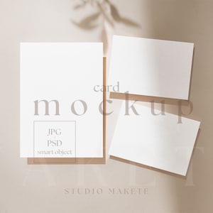 Cartões de casamento Mockup, Conjunto de convites de casamento, Conjunto de papelaria de cartões em branco Mock Up, Conjunto de convites de cartão RSVP 5x7 Plano de fundo Flatlay