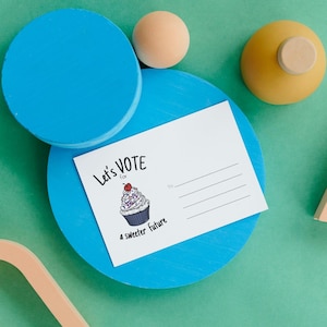 Cartões postais Sweeter Future para eleitores | 50 cartões | verso em branco | Cartões postais para eleitores | Cartões postais sobre mudanças climáticas | Eleição do conselho escolar