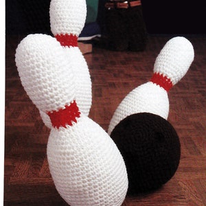 Vintage Crochet Pattern Bowling Game Amigurumi Toy Ball Pins DIY Rainy Day Indoor Activity Children&#39;s Gift Instant Digital Download PDF