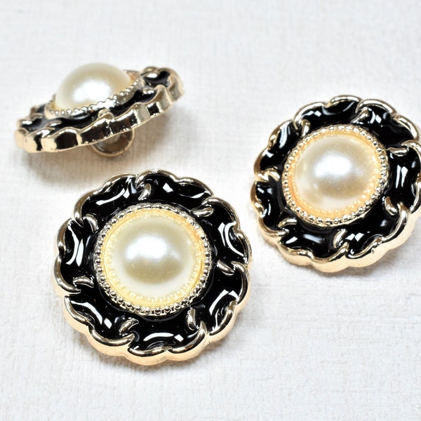 17mm,21mm,25mm Elegant Silver Rim Pearl Button, Black Petal Enamel Button, White Flower Button,Wavy Shank Button,Bridal Button, Fancy Button