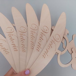 Gepersonaliseerde babyvogelhangers, houten kinderkleerhanger, babyshowercadeaus, kinderkamerdecoratie, kinderkleerhanger afbeelding 10