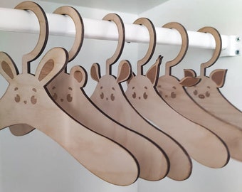 Personalisierte Baby-Kleiderbügel, Kleiderbügel aus Holz für Kinder, Baby-Dusche-Geschenke, Kinderzimmerdekoration, Kleiderschrank-Organizer