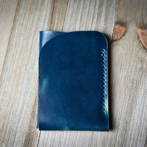 Cartera minimalista de cuero jaspeado hecha a mano / Billetera de tarjeta de crédito de cuero de grano completo / Billetera de bolsillo frontal / Llevar todos los días