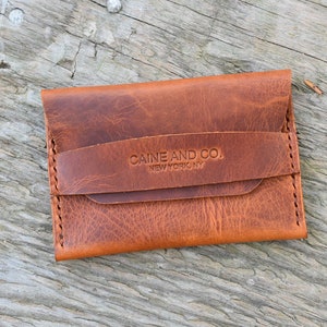 Cartera de solapa de cuero italiano / Estuche para tarjeta de visita / Soporte de tarjeta de cuero hecho a mano / Cartera de tarjeta de crédito / Hombres y mujeres imagen 9