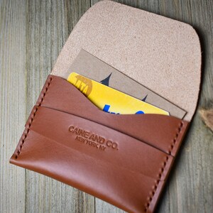 Cartera de solapa de cuero italiano / Estuche para tarjeta de visita / Soporte de tarjeta de cuero hecho a mano / Cartera de tarjeta de crédito / Hombres y mujeres imagen 4
