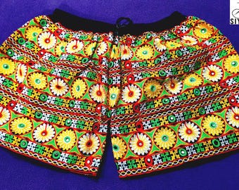 Traditional Shorts For Men and Women Beach Wear Embroidery Short Pant For Unisex