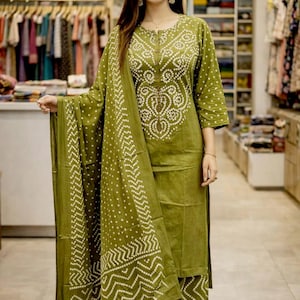 cotton rajasthani dress Handcrafted Elegance: Traditional Rajasthani Cotton Chaniya Choli