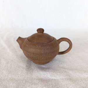 Anderson Ranch - Vintage - Brown Clay Teapot - Precious and Small - 3 1/2" tall, 3 1/2" wide, 5 1/2" long