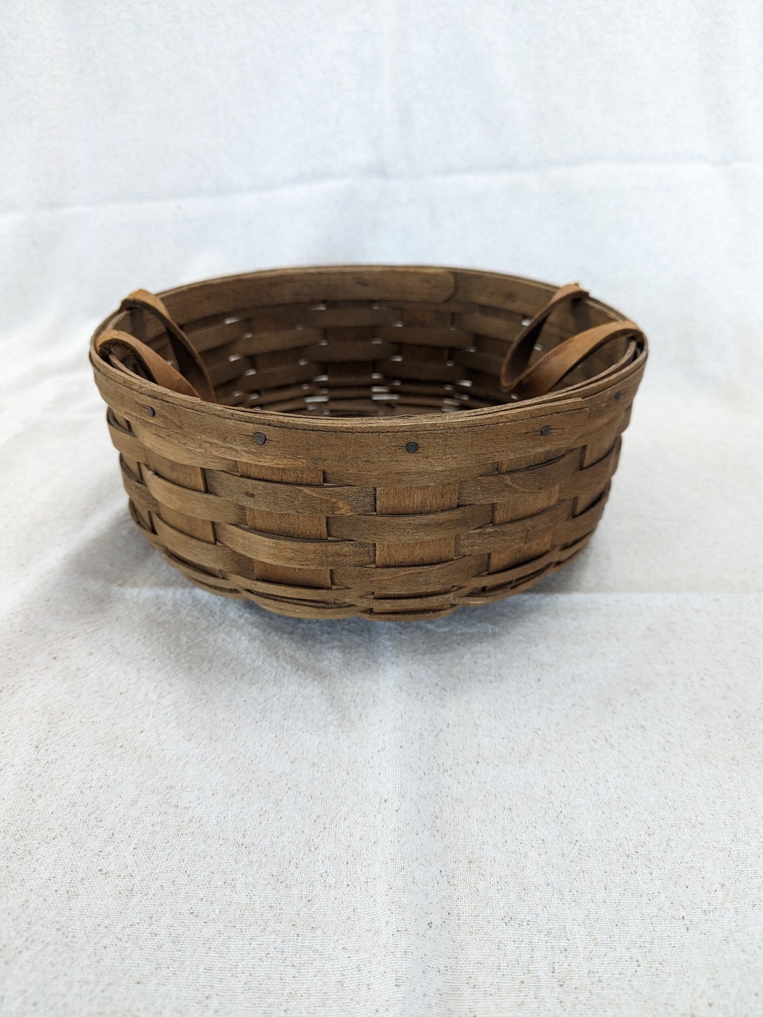 10 Round Longaberger Basket W/leather Handles 1983 Style Handwoven