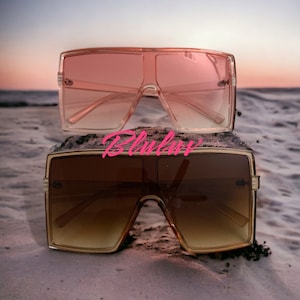 Fashionable Trendy Edgy Eyewear-Unisex Square Sunglasses/Shades/Flat Square Sunnies. Multiple colors