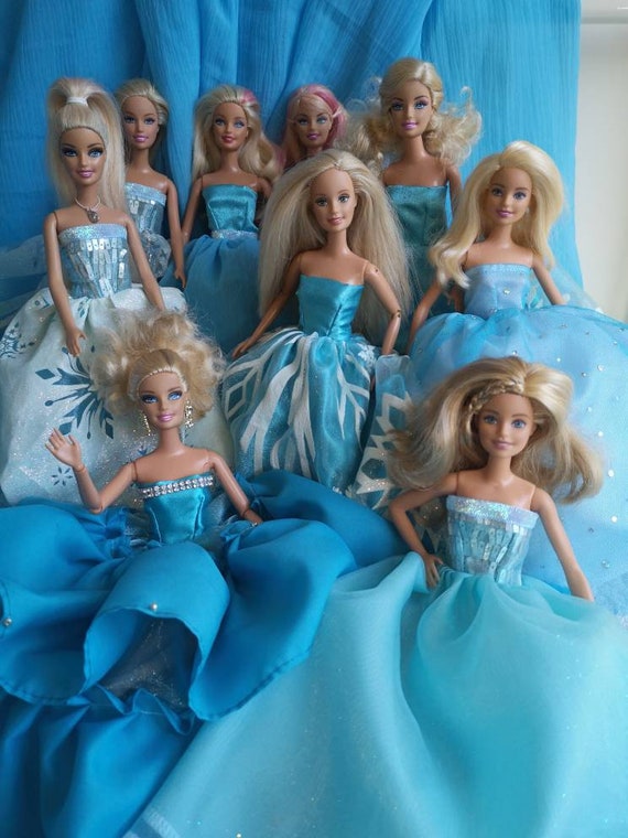 Frozen VS Barbie, Barbie, Elsa, Anna, Ken and More!