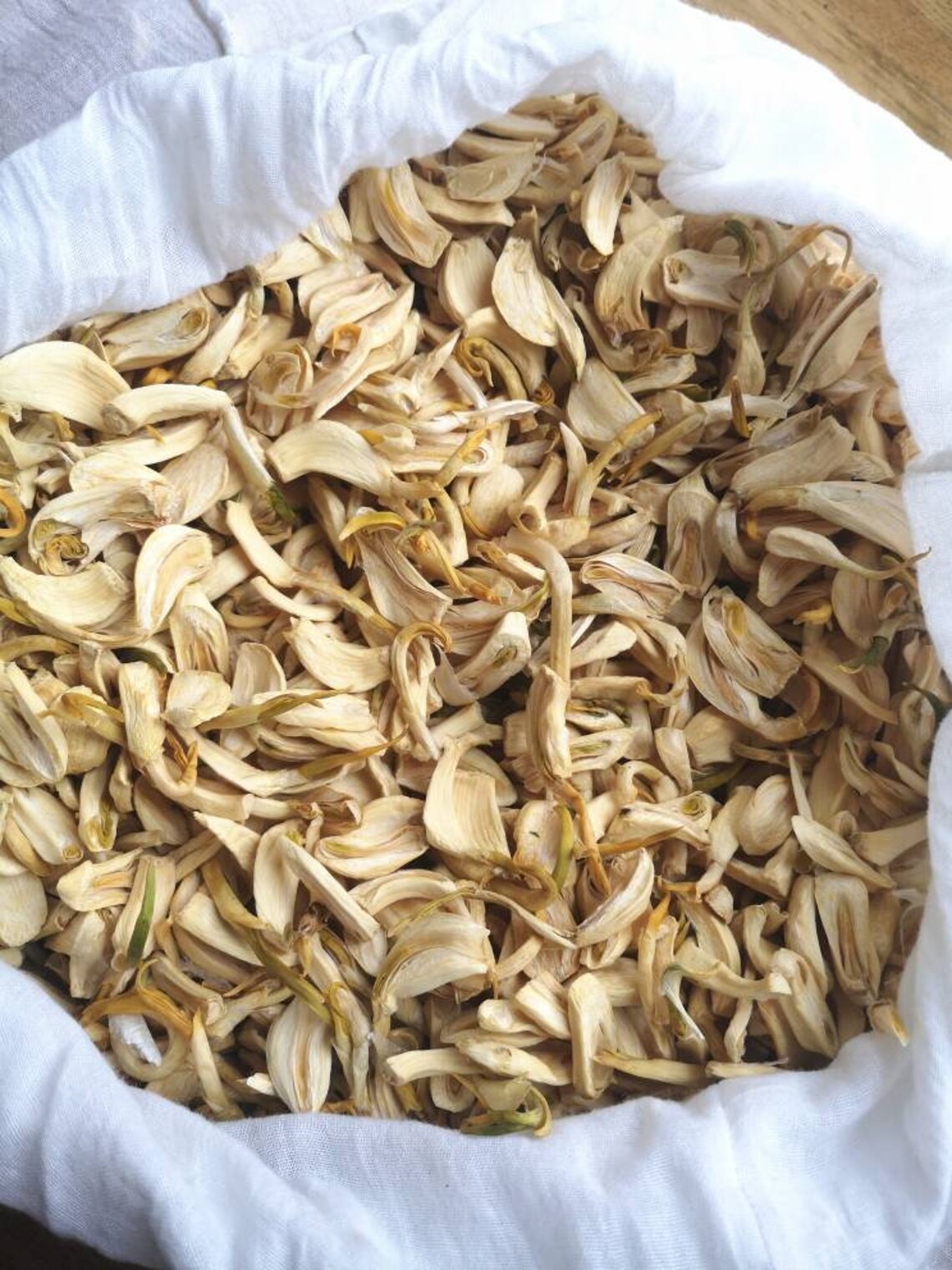 Organic Dried Garlic Flakes in Premium Quality Etsy