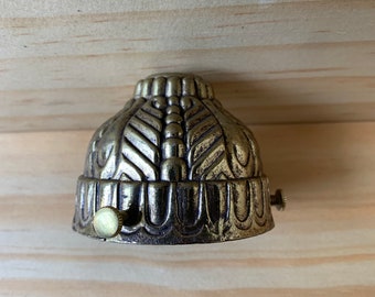 Details about   Ornate Pot Metal Lamp Finials pair 