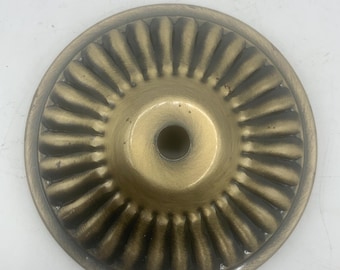4” metal stamped lamp vase cap (used)