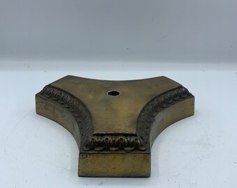 vintage cast zinc lamp base ( used)