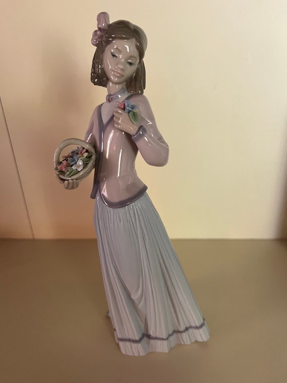 Lladro Innocence in Bloom Figurine