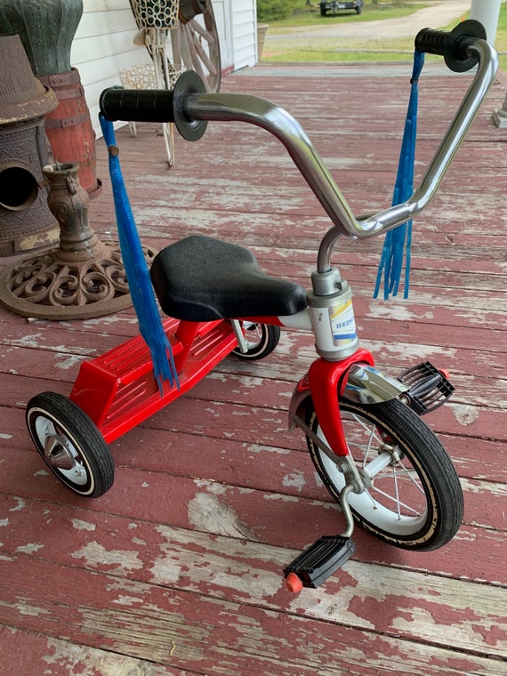 hedstrom tricycle