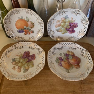 Schwarzenhammer decorative plates