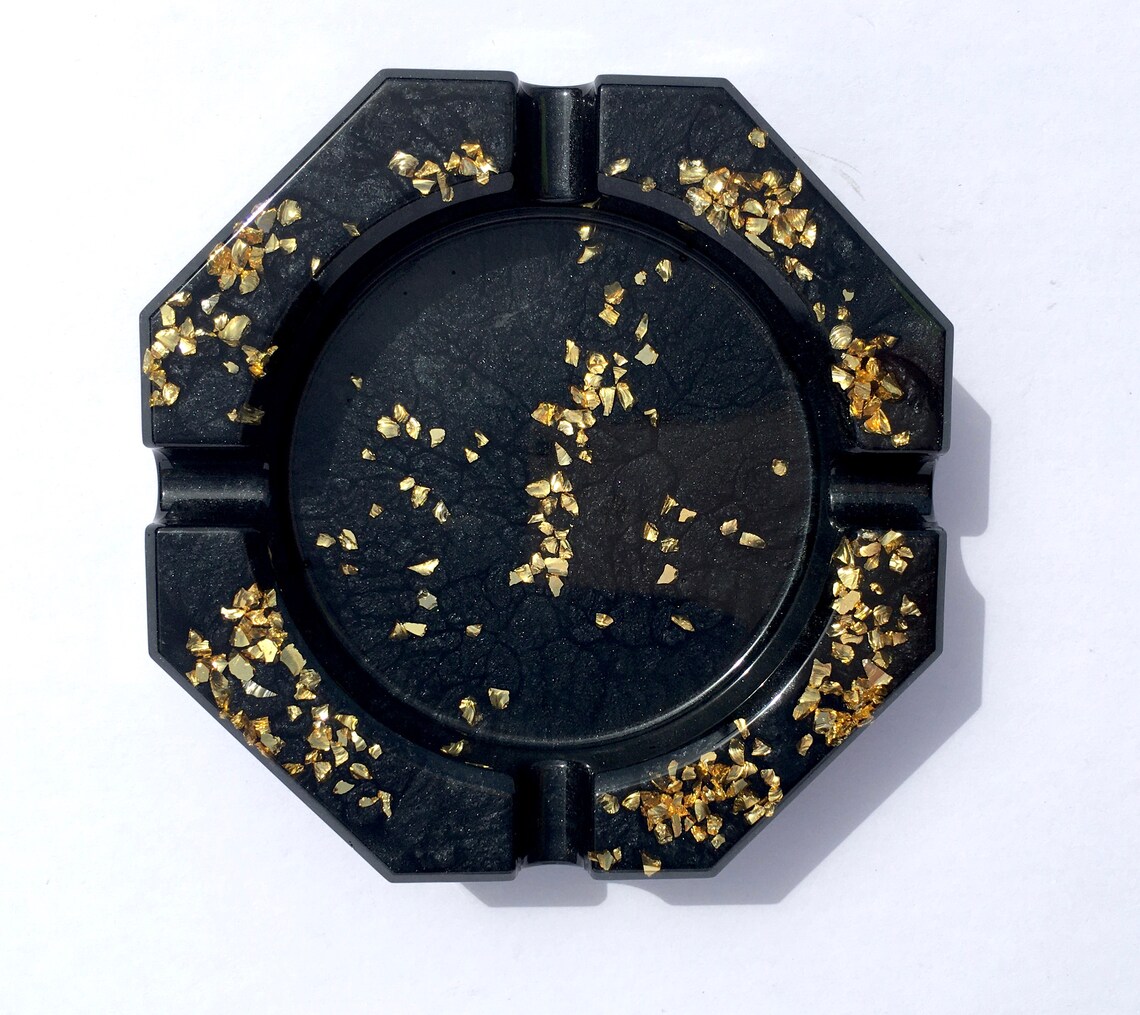 Ashtray Handmade Ashtray Black and Gold Ashtray Resin Etsy.de
