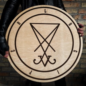 Sigil Lucifer - Wooden Altar Pentacle, Natural