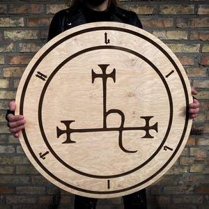Sigil lilith - Wooden Altar Pentacle, Natural