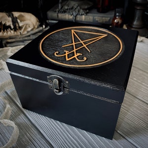 Wooden Box Sigil Lucifer | Black & Gold