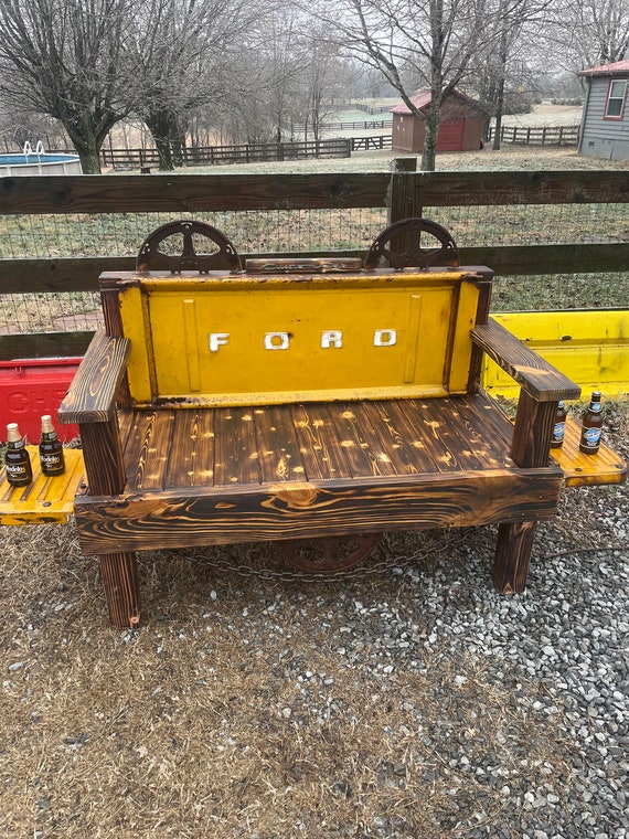 1953-72 Yellow Ford Tailgate Bench w/stepside trays