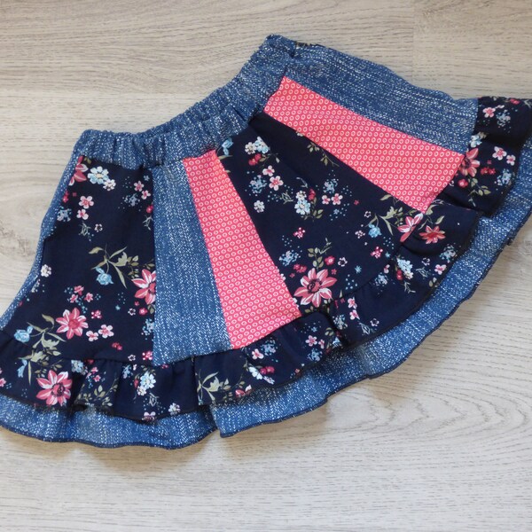 Patchworkrock/Mädchenrock/Kinderrock/Rock/Drehrock/Blau/Pink/Blumen/Jeans